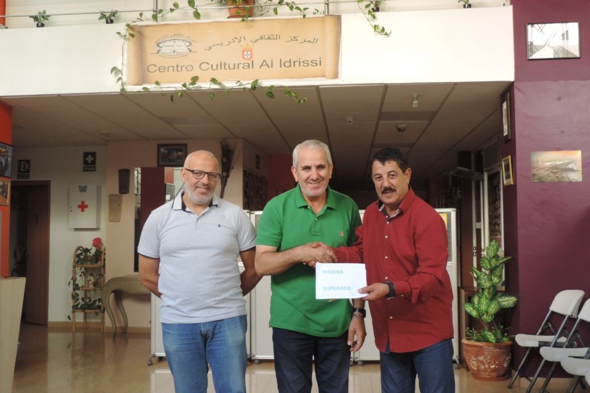 Al Idrissi organiza un mercadillo solidario en favor de un ceutí