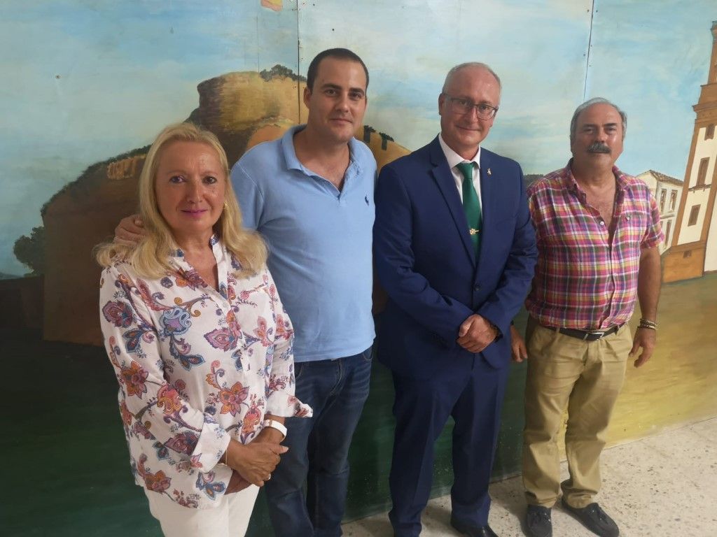 Javier Chellaram ofrece una charla en la Casa de Ceuta en Algeciras