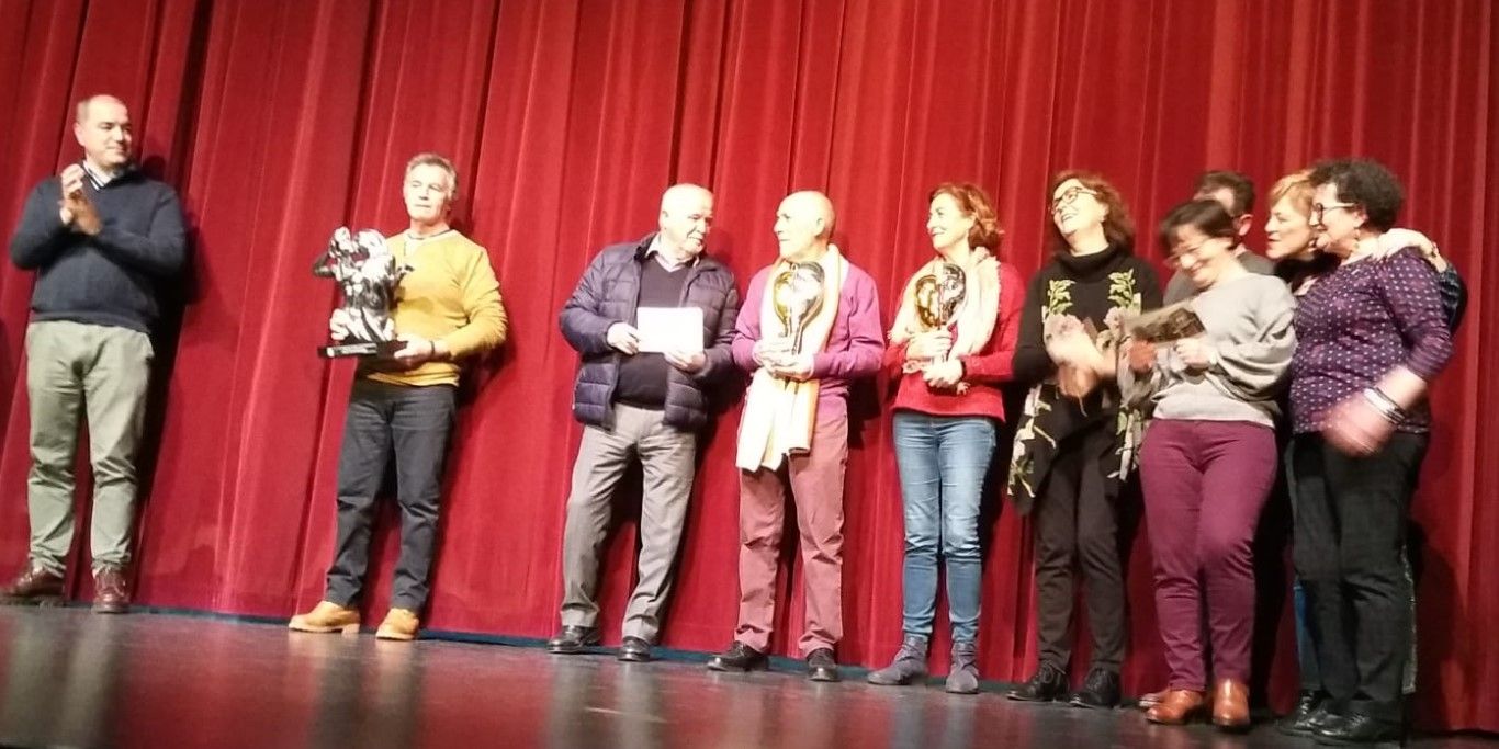 El grupo de teatro de la Casa de Ceuta en Granada recibe dos premios