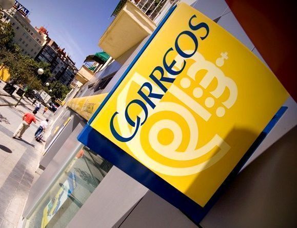 Correos y Endesa, nuevo acuerdo comercial que permitirá contratar luz y gas en las oficinas