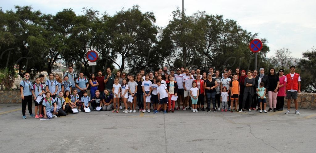 Los ceutíes, a través de Cruz Roja, limpia el Chorrillo con motivo del ‘World Cleaner Day’