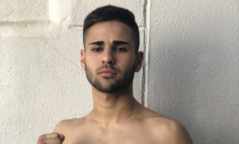 El luchador ceutí Alejandro Jaramillo ganó en San Roque a Abdellah Tocón