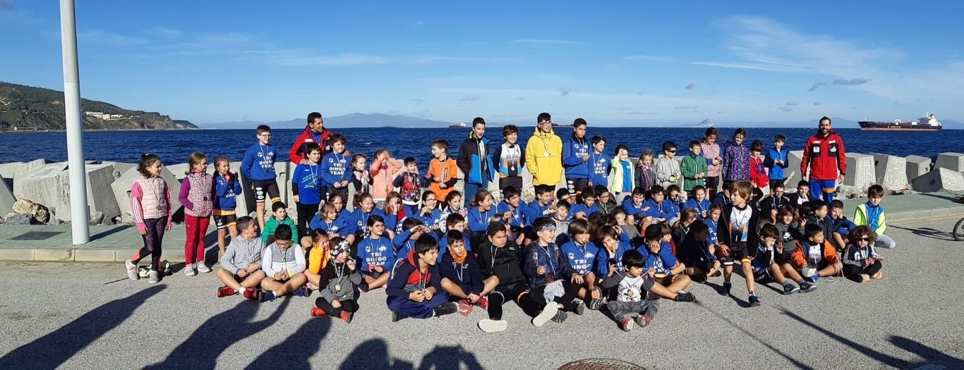 El Club Tridingo celebra el fin de temporada con un desayuno y un Duatlón