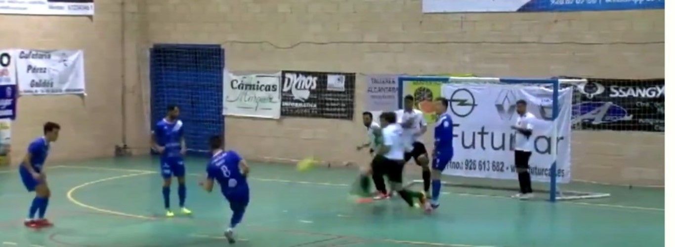 La Liga Nacional de Fútbol-sala sanciona al Manzanares por cánticos racistas   