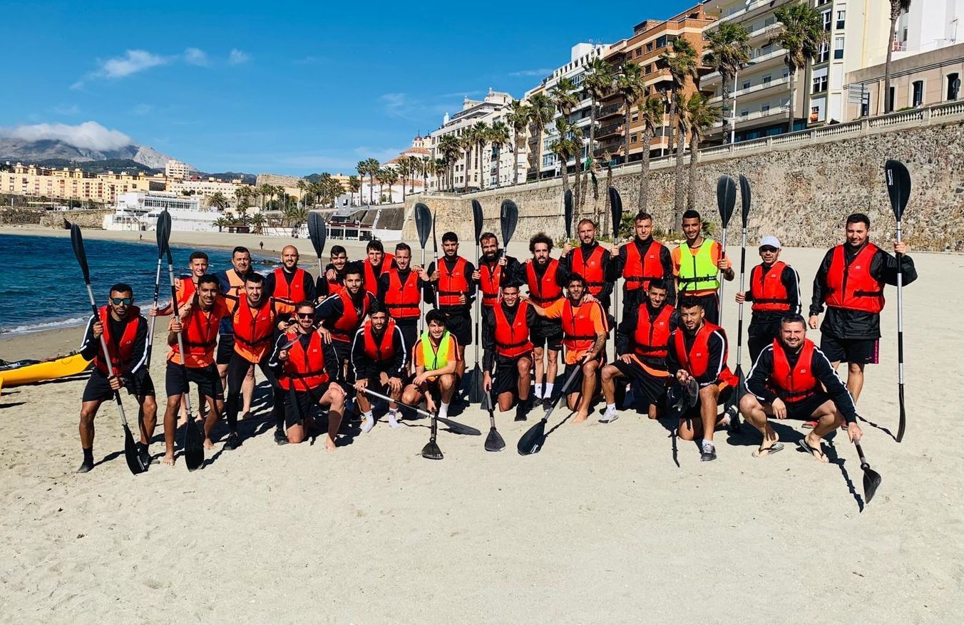 La AD Ceuta FC pasó una jornada en Kayak