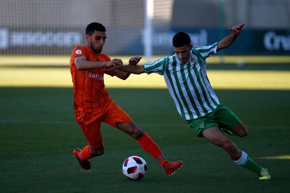 La AD Ceuta cae en la ida de la Copa Federación frente al Betis Deportivo. Fotos web Betis