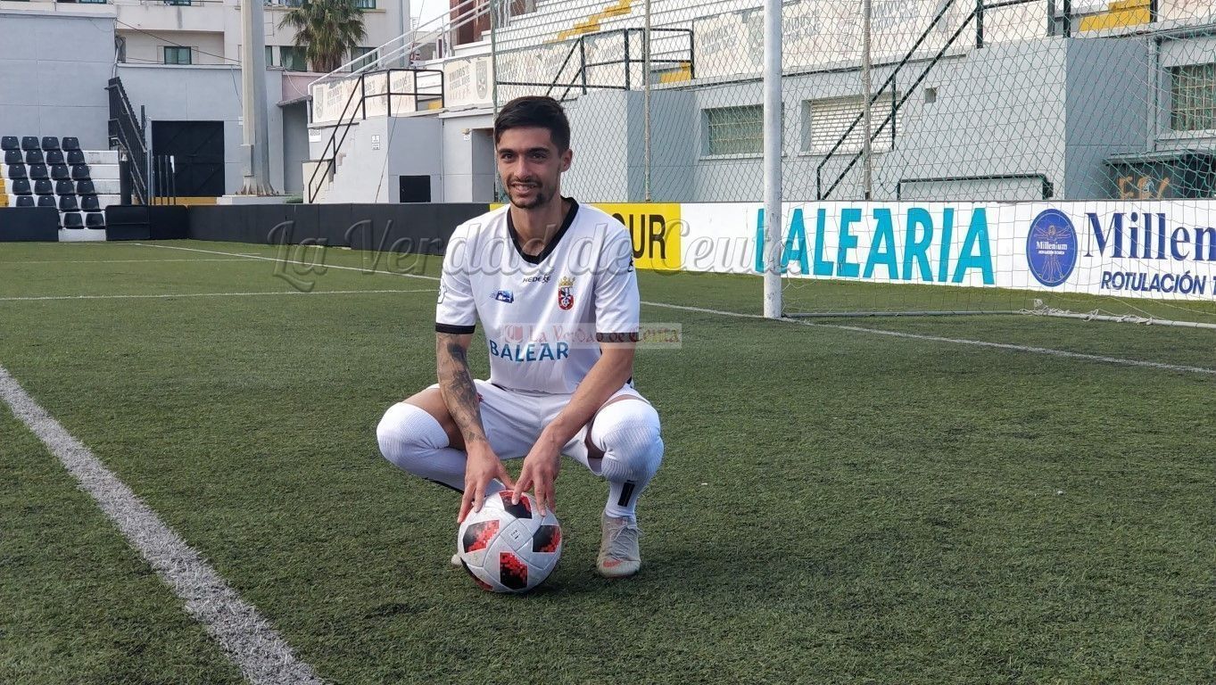 Jony no seguirá en la AD Ceuta