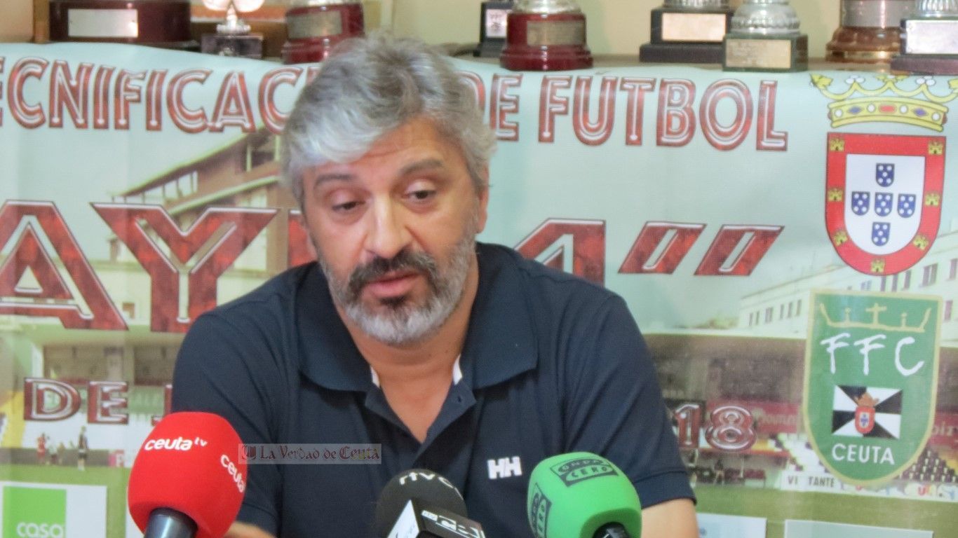 Nayim realizará el saque de honor en el encuentro entre la AD Ceuta FC y el Real Zaragoza en el Alfonso Murube