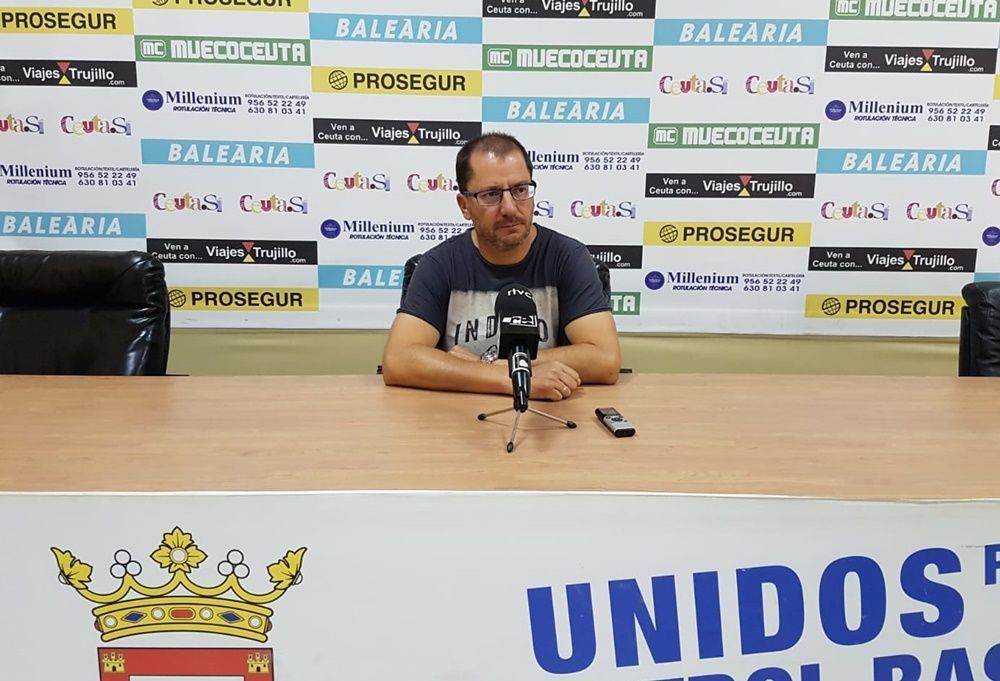José Juan Romero confía en que el Ceuta tenga un buen arranque liguero