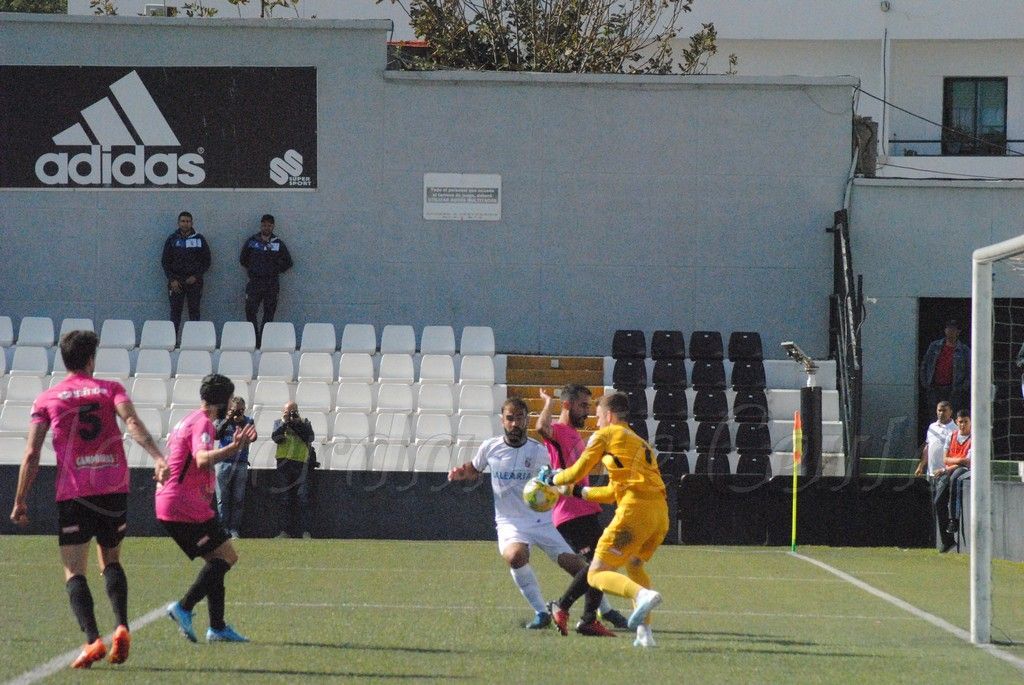 Willy rompe el muro lucentino en el último suspiro