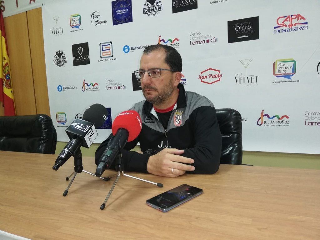 José Juan Romero: "sacar los puntos ante el Rota nos metería en la pelea"