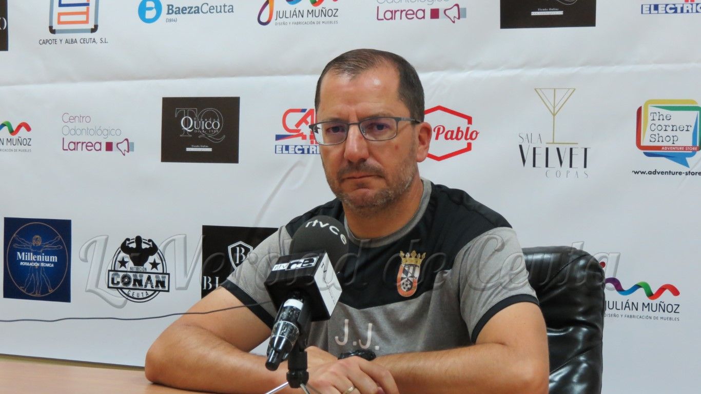 José Juan Romero: “El Sevilla C me ha sorprendido y será un partido complicado”