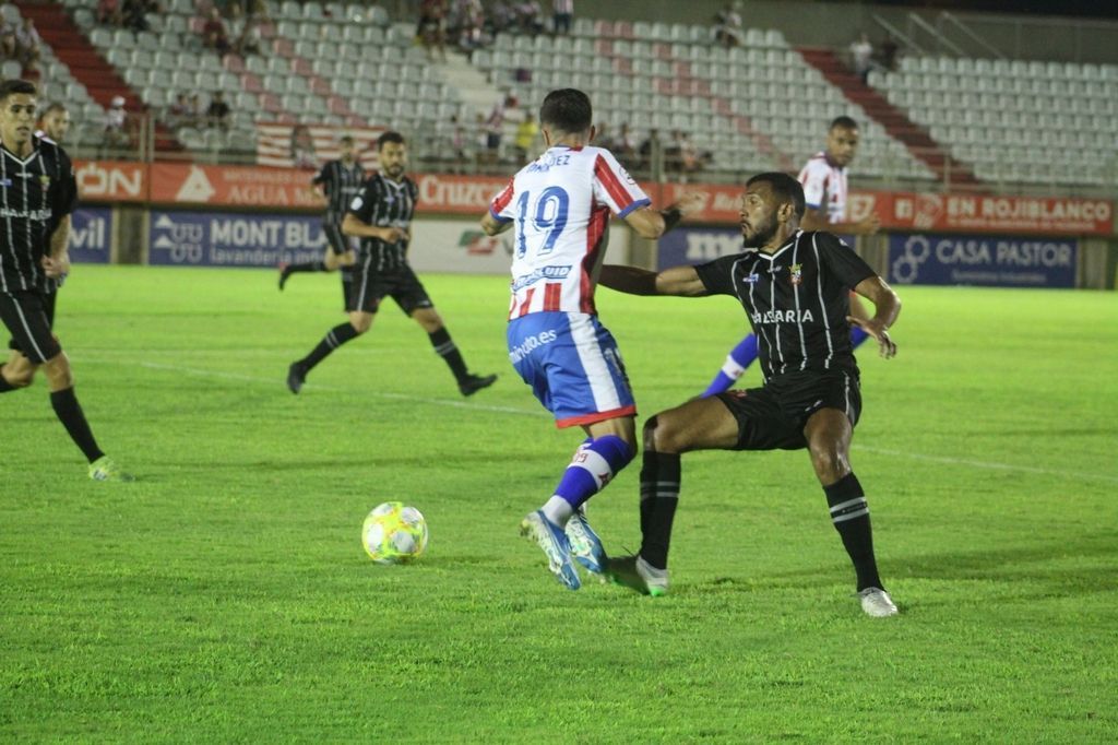 La AD Ceuta se lleva el trofeo "Virgen de la Palma" . Foto prensa AD Ceuta