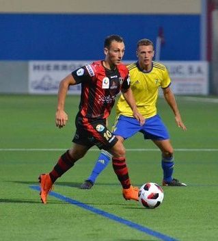 La AD Ceuta ficha a Ismael del Puente Genil