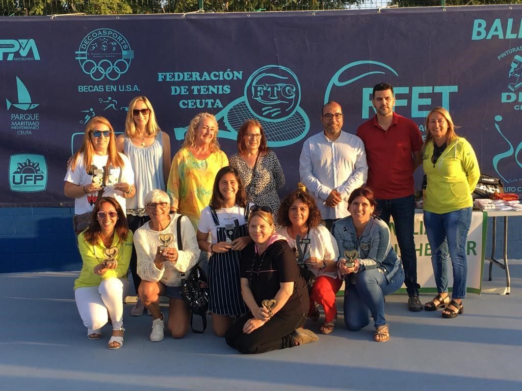 La Federación de Tenis clausura el Campeonato de Dobles de Ceuta Grupo Ecos