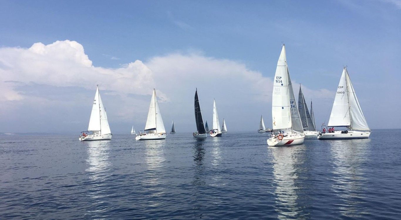 El ‘Ceuta Sí’ renueva título en la Regata El Estrecho A3