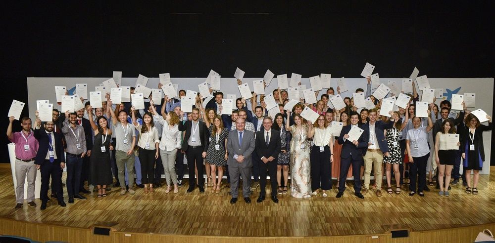 La Caixa entrega 77 becas para realizar doctorados en universidades y centros de investigación. Fotos cedidas