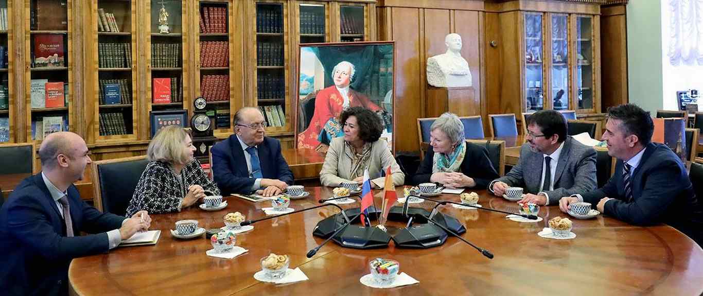 La Universidad de Granada estrecha sus lazos con las universidades rusas