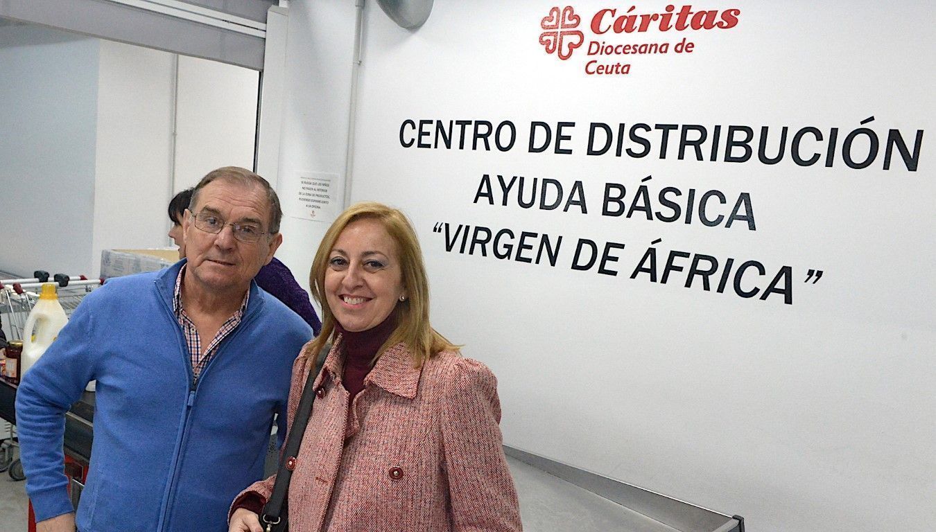 La Ciudad visita el economato social gestionado por Cáritas Diocesana