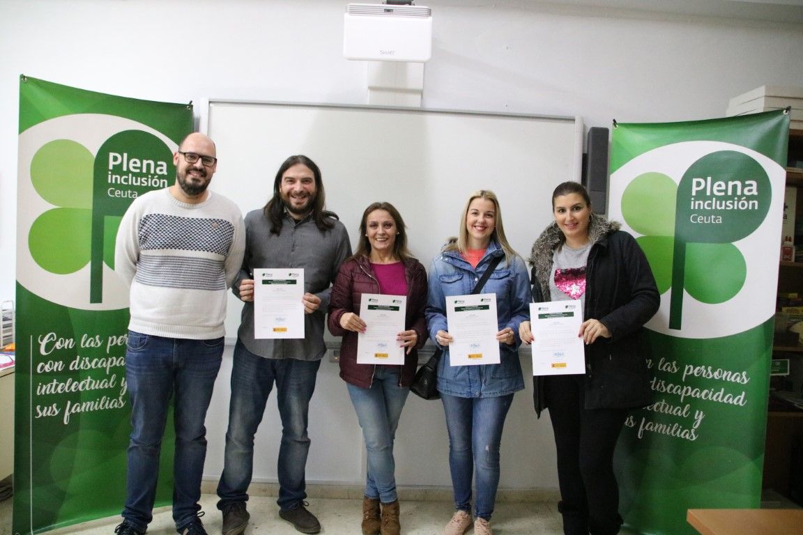 Plena Inclusión Ceuta entrega los diplomas de sus cursos online