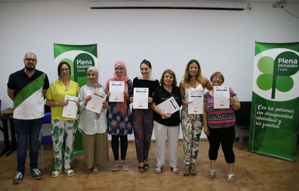 Plena inclusión Ceuta entrega los diplomas de cuatro cursos sobre voluntariado y apoyos personalizados