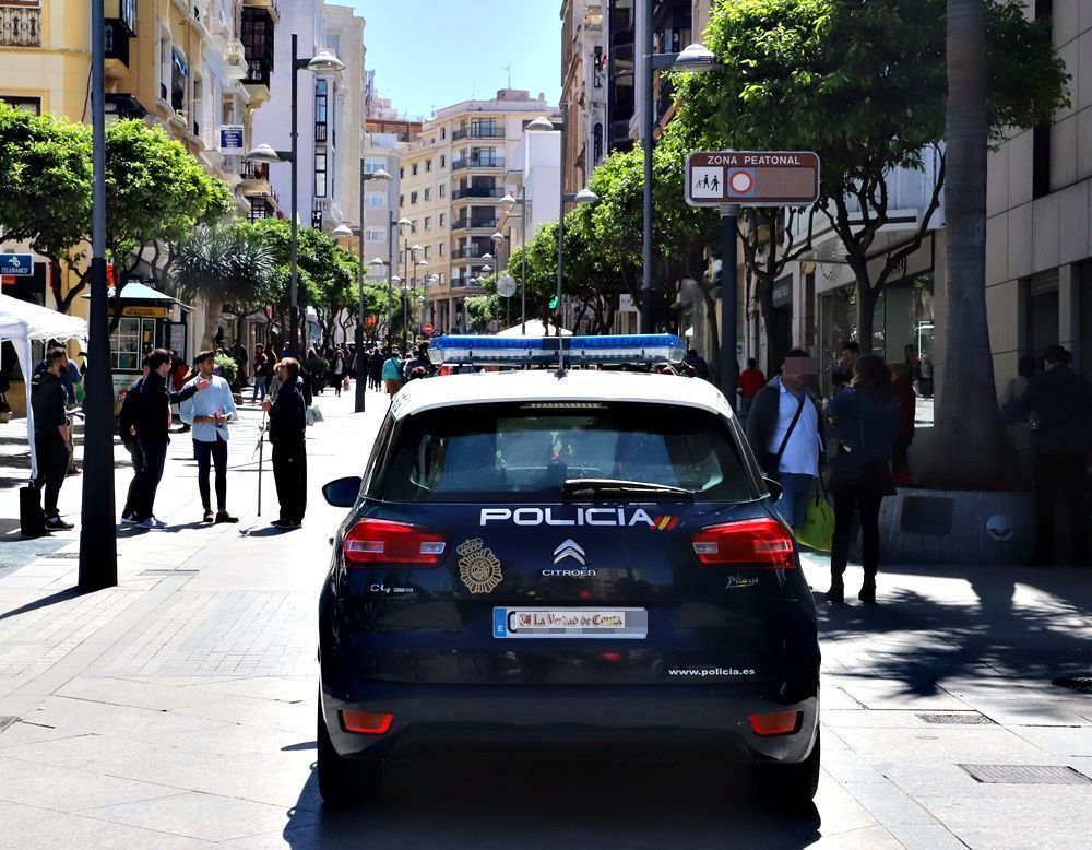 El Ministerio del Interior aumenta la presencia policial durante la Navidad para garantizar un comercio seguro