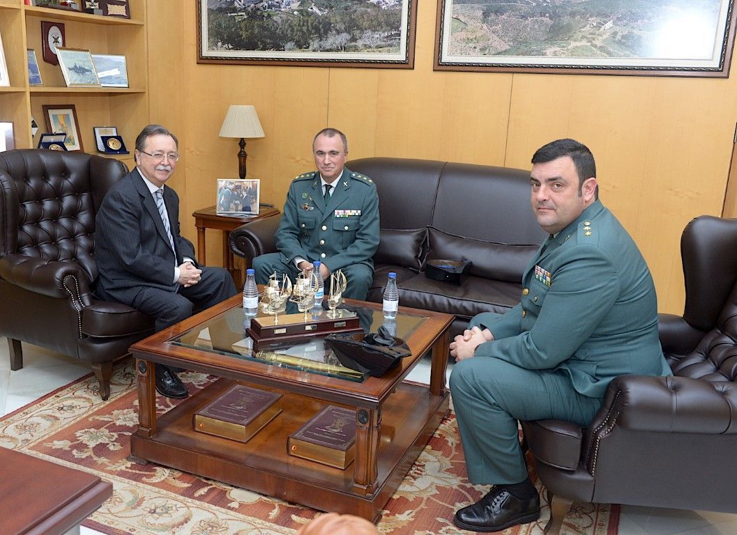 El presidente Vivas recibe al nuevo jefe de la Comandancia de la Guardia Civil de Ceuta