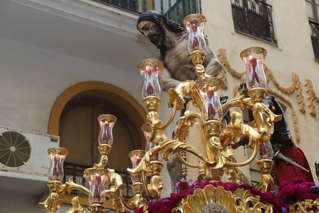 Flagelación, planta cara al tiempo y llena de emoción y devoción las calles de Ceuta