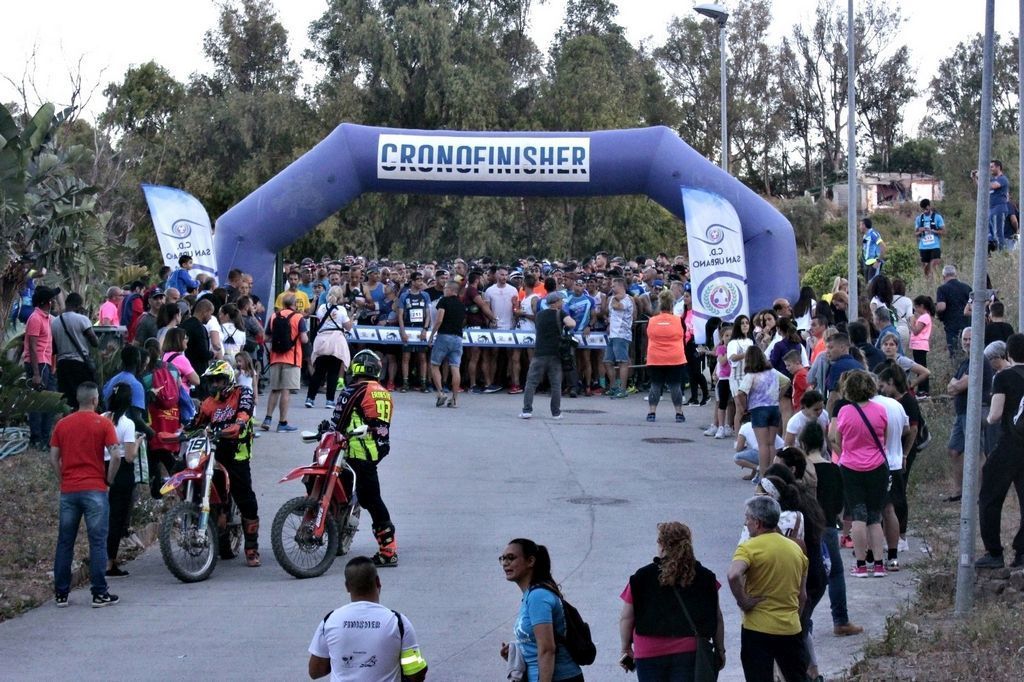José Rosa y María Bohórquez, ganadores de la ‘Carrera Nocturna’.