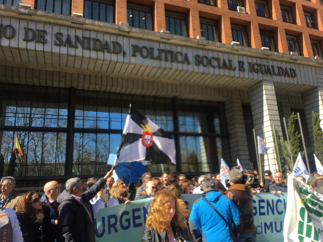 El Sindicato Médico de Ceuta participa en la manifestación nacional en Madrid
