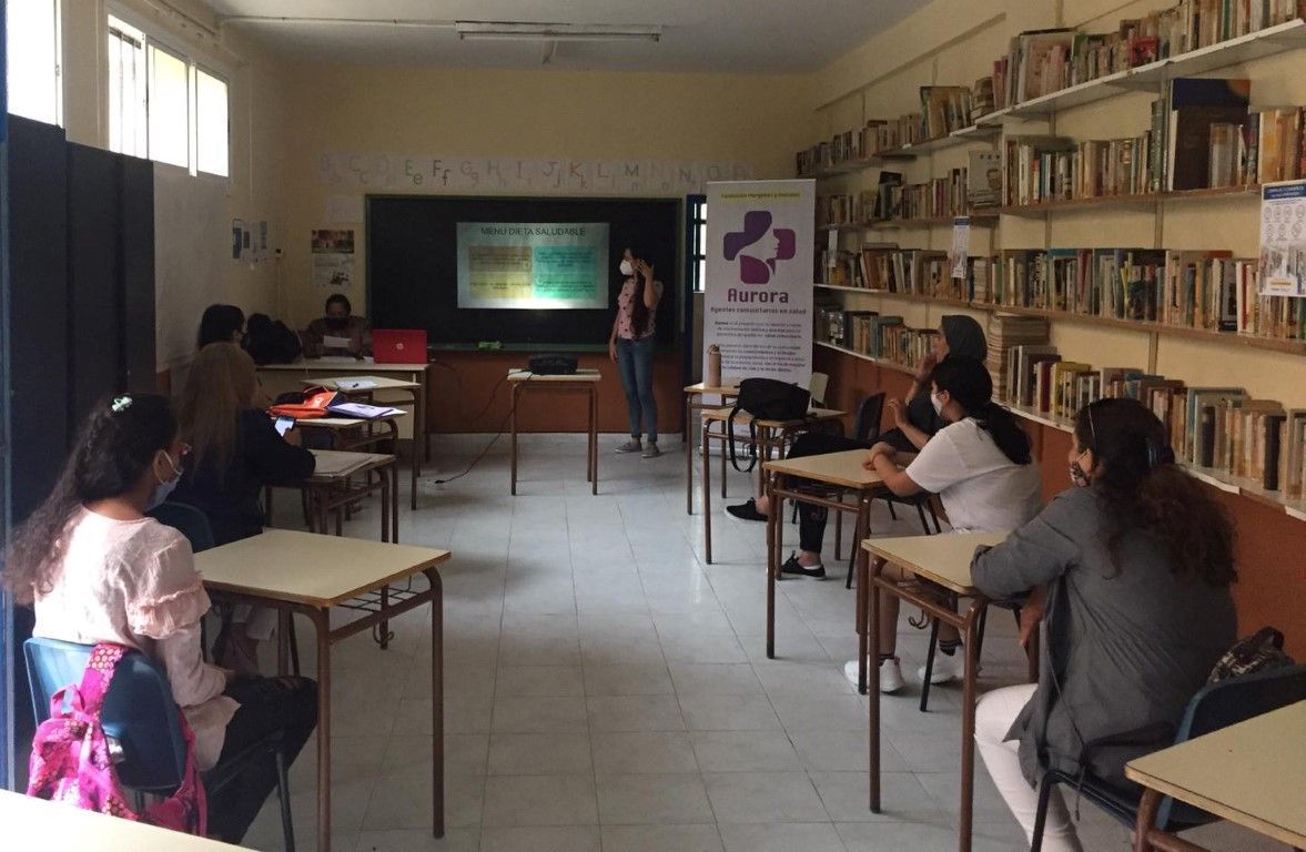 Doce mujeres se convierten en promotoras de salud entre sus familias y vecinos de Algeciras