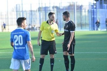 El Xerez CD condena “los insultos racista a algunos jugadores del Ceuta”.