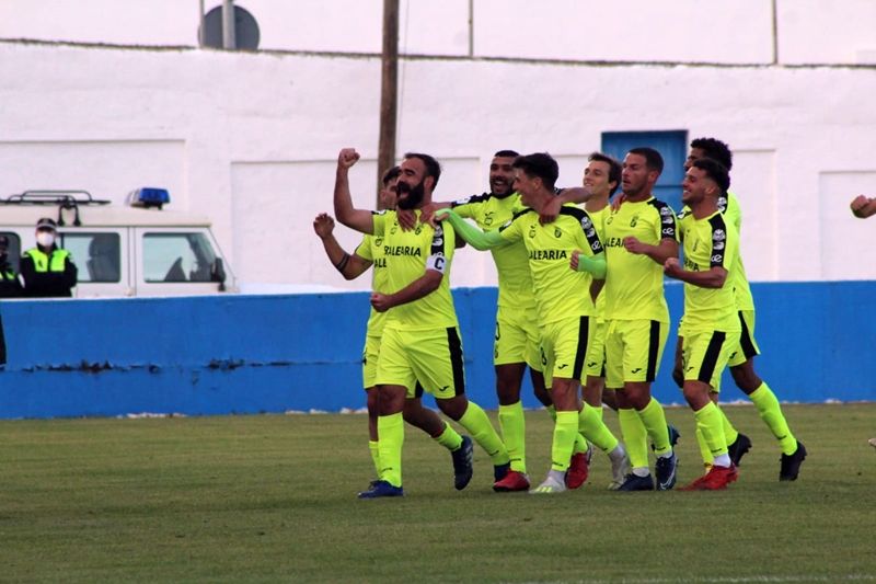 La AD Ceuta buscará una nueva victoria contra el Cabecense en el 'Carlos Marchena'