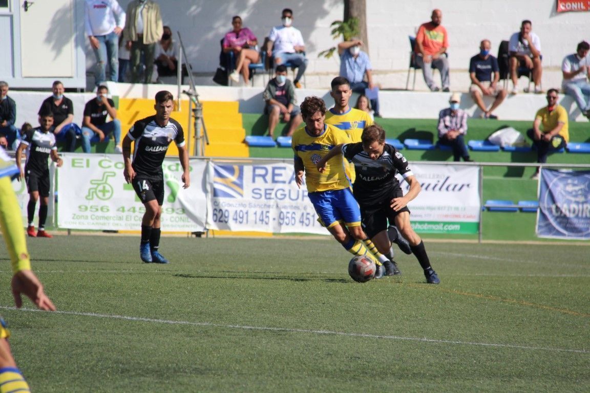 Partidazo entre el Conil y el Ceuta en el regreso de la competición (1-1)