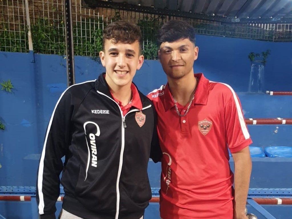 Ismael Vázquez y José Cortés se llevan la previa de dupletas de petanca