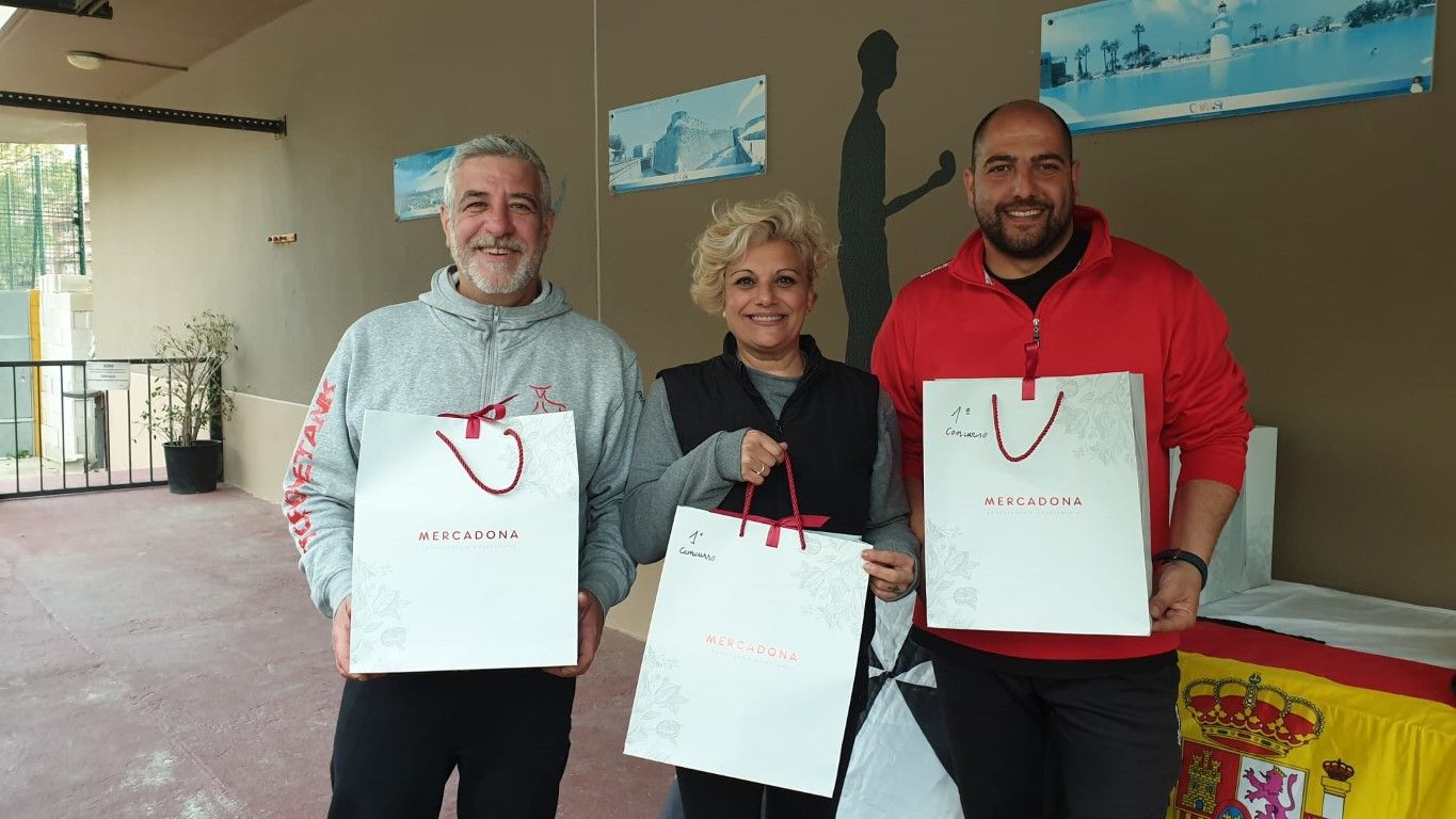 Triunfo de la tripleta formada por Elena Sánchez, Antonio Cano y Eloy Ruíz en el ‘Torneo Día de la Mujer’