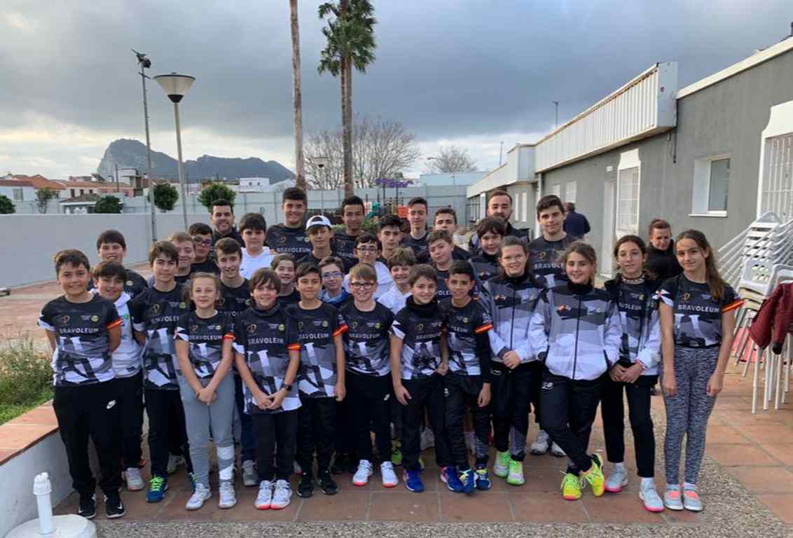 Buena actuación de los tenistas ceutíes en La Línea de la Concepción
