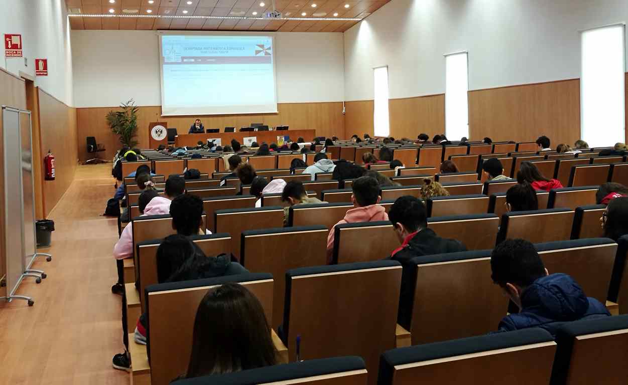 Enrique Pérez representará a Ceuta en la fase nacional de la Olimpiada Matemática Española