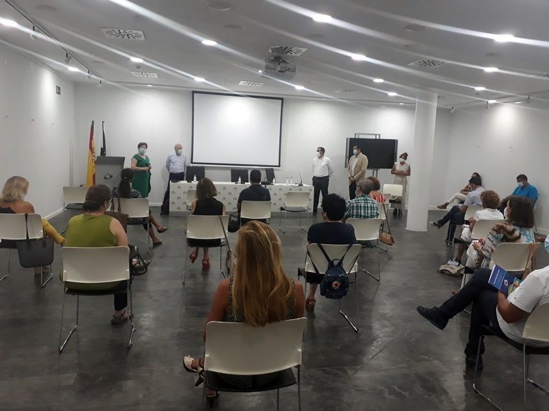 El Ministerio de Educación y Formación Profesional convoca a los directores de los centros educativos para abordar el inicio del curso escolar 