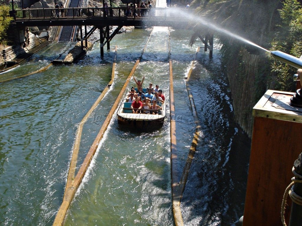 Los parques de atracciones que ya se pueden visitar en España