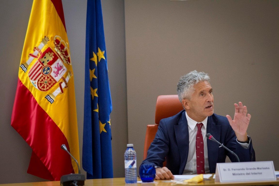 El ministro Marlaska dice que en Ceuta se respeta la ley y no hay expulsiones
