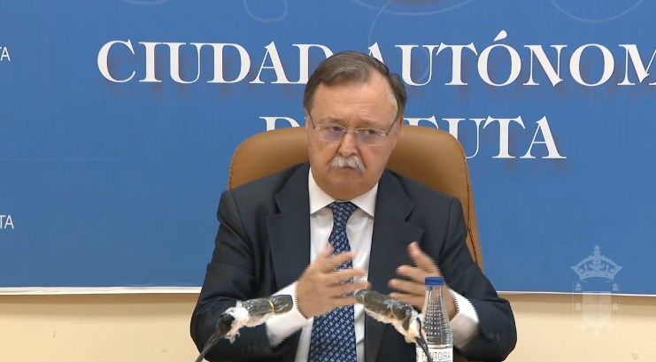 La Ciudad Autónoma dice que ha cumplido con el compromiso adquirido para el curso escolar
