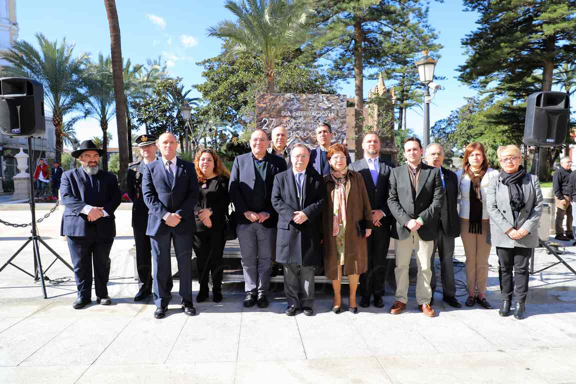 Ceuta conmemora su recuerdo ante las víctimas del Holocausto 