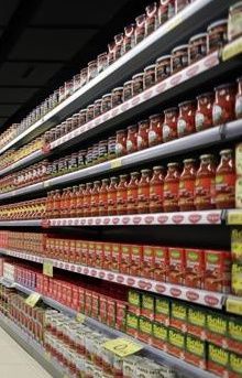 La OCU no detecta coronavirus en los envases de alimentos del supermercado