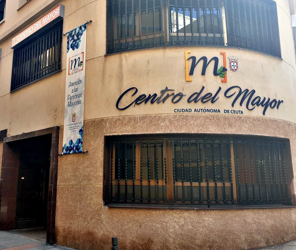 Servicios Sociales comienza hoy el servicio de vacunación para mayores