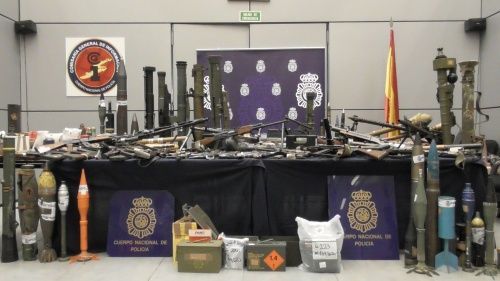 La Policía Nacional interviene un depósito con explosivos y armas bélicas