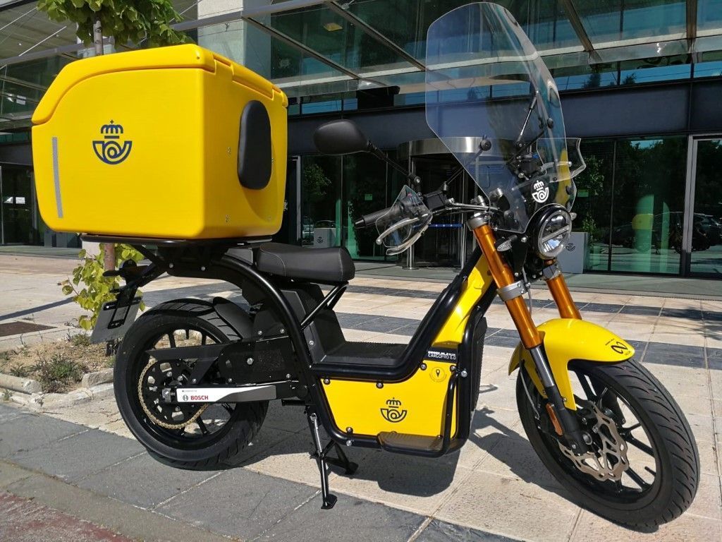 Correos ya cuenta con 600 nuevas motos eléctricas
