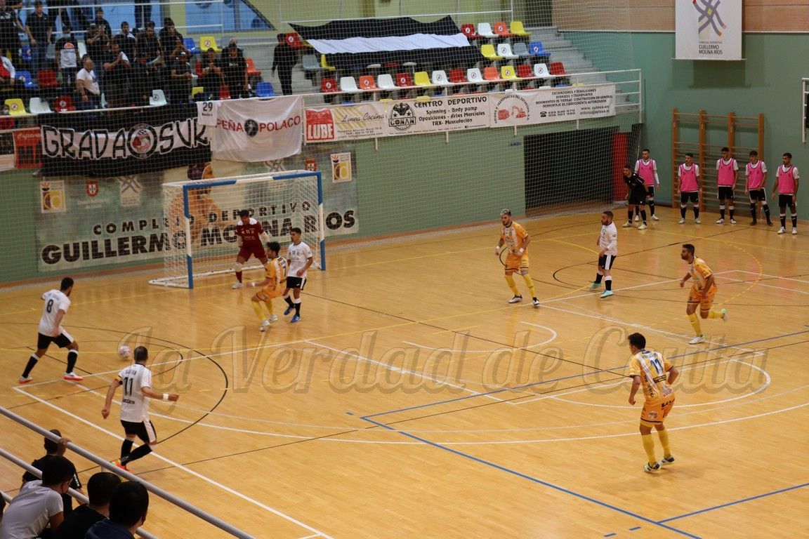 El Atlético Benavente sorprende al UA Ceutí, que pierde su segundo partido seguido