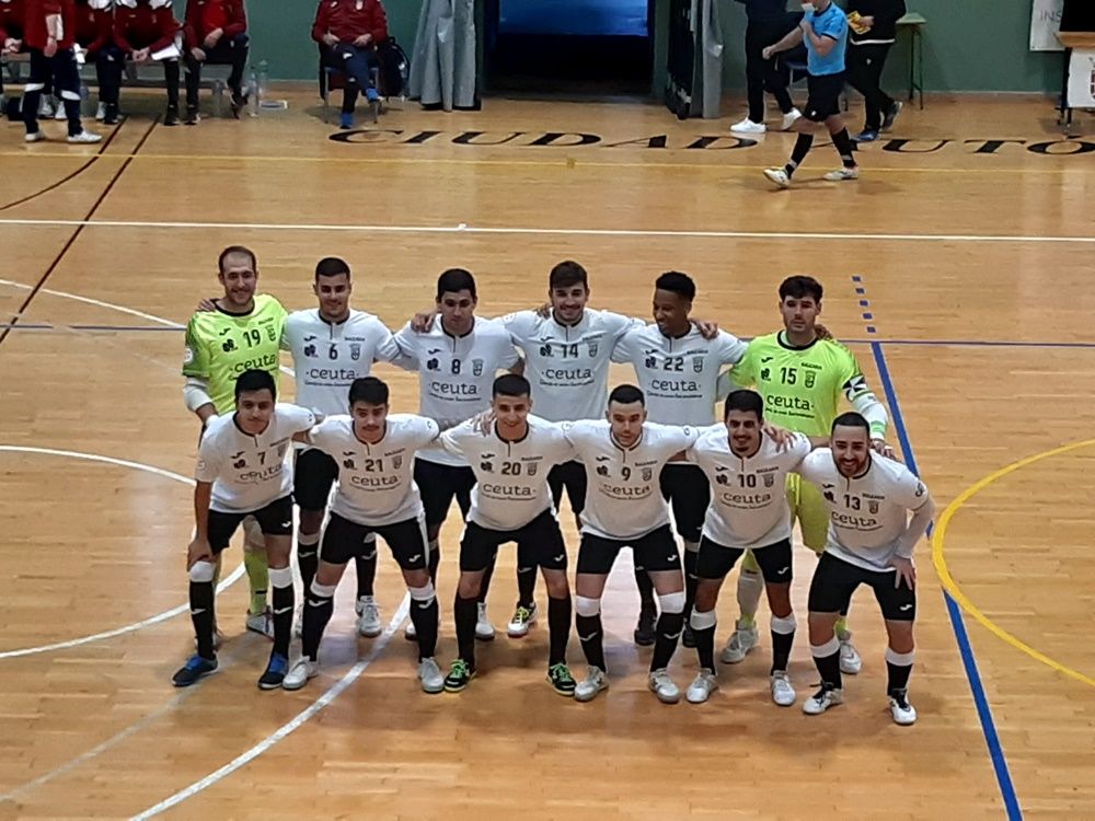 La UA Ceutí cae ante el líder en el Molina (2-3)