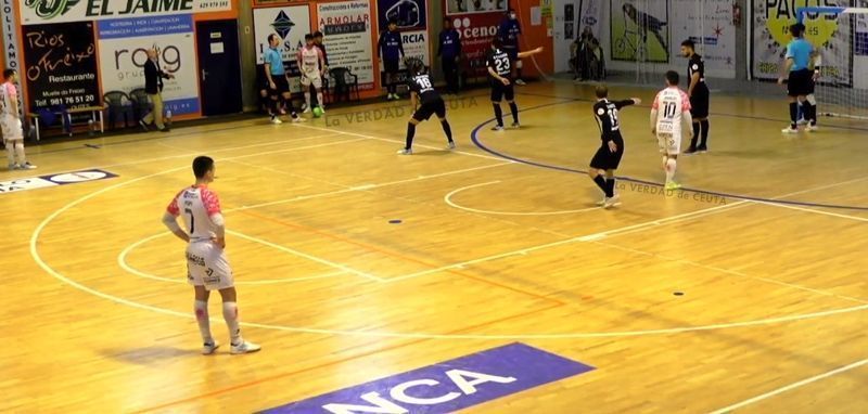 La UA Ceutí sigue intratable y gana en la pista del líder (1-3)